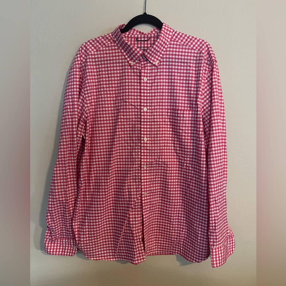 Vineyard Vines Button Down - image 1